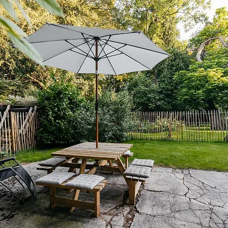 Chateau La Fontaine 4* Монс